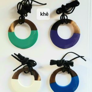Pendentif Corne de Buffle et Laque Khê
